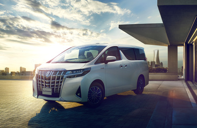 アルファードの納期 新車納期 納車 見積り 販売店 チューリッヒ