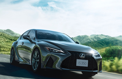 レクサスisとは Lexus Is300h Is350 チューリッヒ