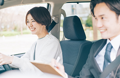 試乗とは 試乗車の予約方法 試乗車での事故対応 チューリッヒ