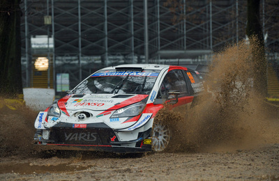 ヤリスWRC。ラリー仕様。ヤリス4WD|チューリッヒ